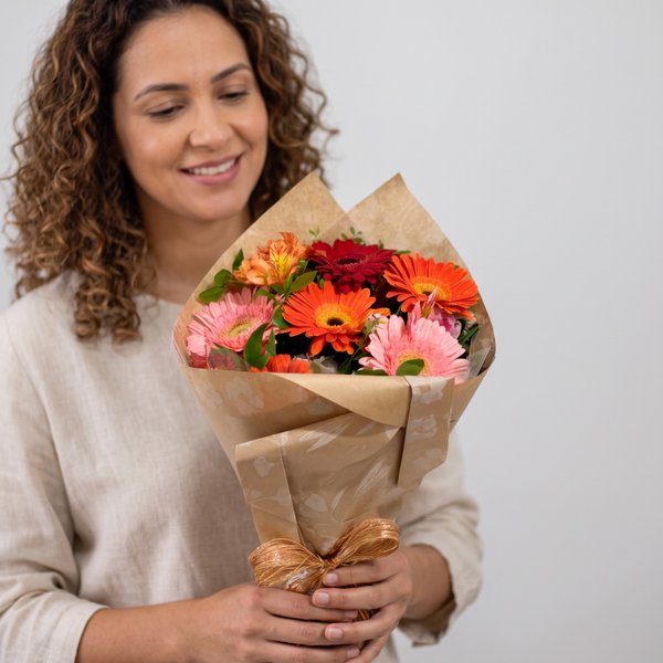 Buquê Especial de Gerberas Coloridas