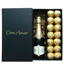 Imagem de Cesta Retangular Bebida e Chocolate