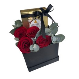 Imagem de Dream Box com Rosas e Ferrero Rocher