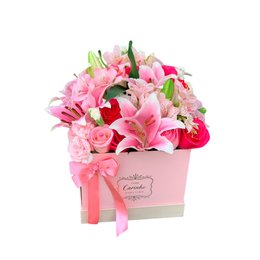 Imagem de Box mix de flores com lírios