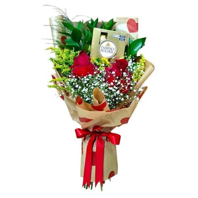 Buquê Romântico com Rosas e Ferrero Rocher