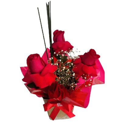 Arranjo Floral com 3 Rosas