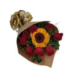 Imagem de Cone com Rosas e Girassol