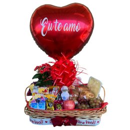 Imagem de Cesta de Café Manhã Bandeja com Balão para 02 Pessoas