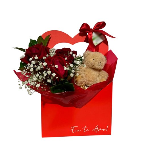 Arranjo Rosa Vermelho na Caixa Paper