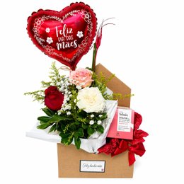 Imagem de Box Elegância Dia das Mães com Rosas, Balão e Presente