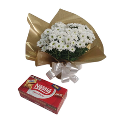 Imagem de Margarida Plantada Branca Mine com Bombons