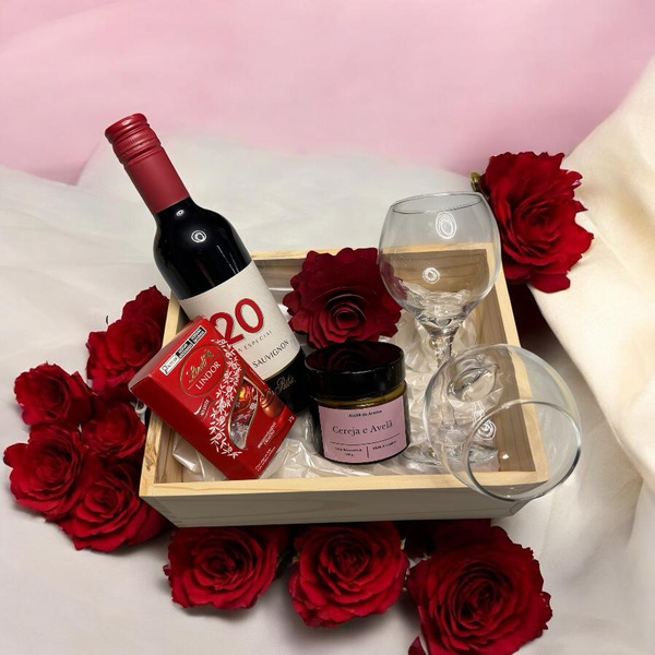 Cesta Romântica Amor e Vinho 