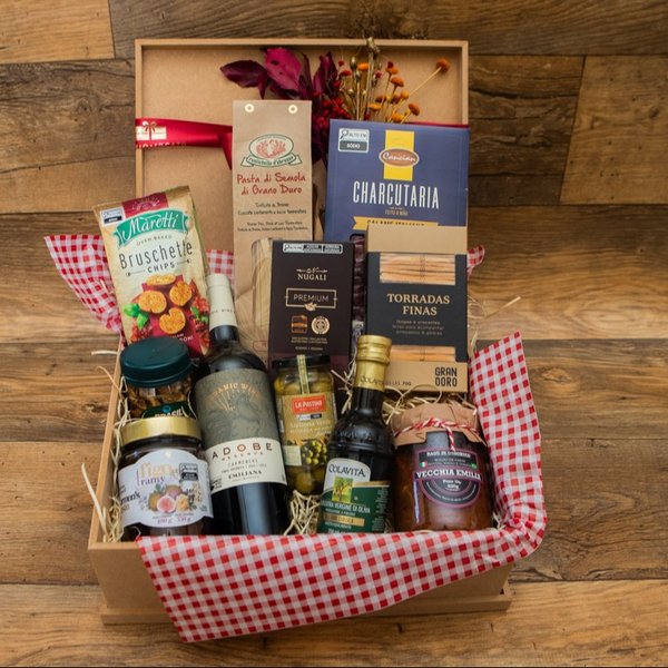 Cesta Presente Gourmet com Vinho & Pasta Italiana