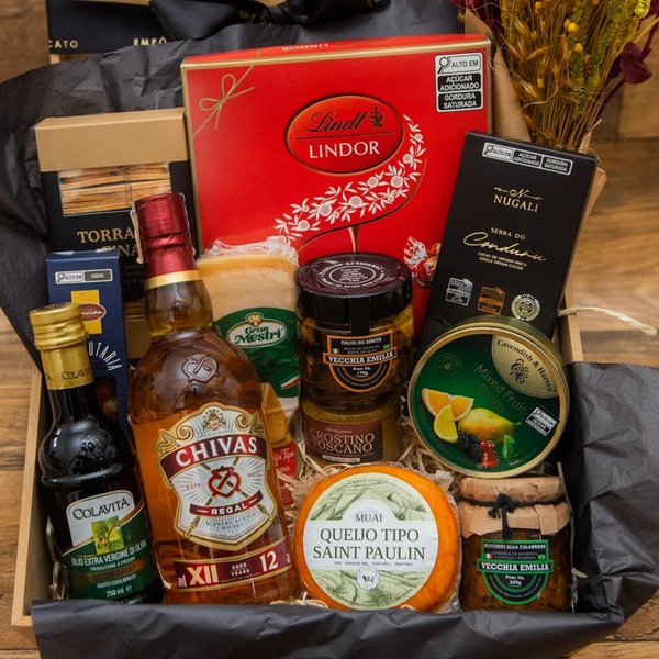 Cesta Gourmet Luxo com Whisky Escocês