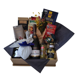 Imagem de Cesta Com Espumante Francês e Chocolates Luxo