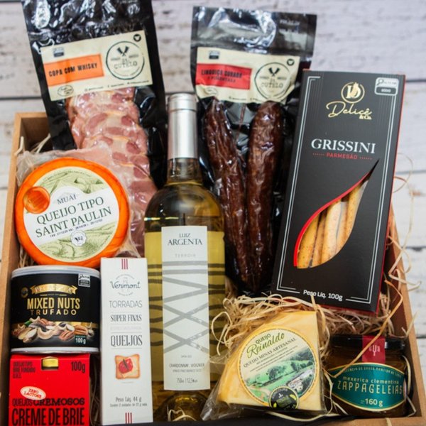 Cesta Gourmet Queijos & Vinho