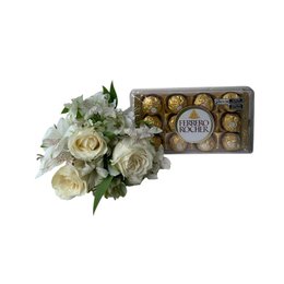 Imagem de Buquê de Astromélia com  Rosas Brancas e Chocolate