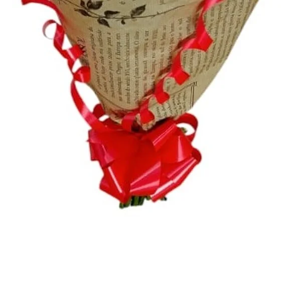 Buquê Cone 12 Rosas Vermelhas