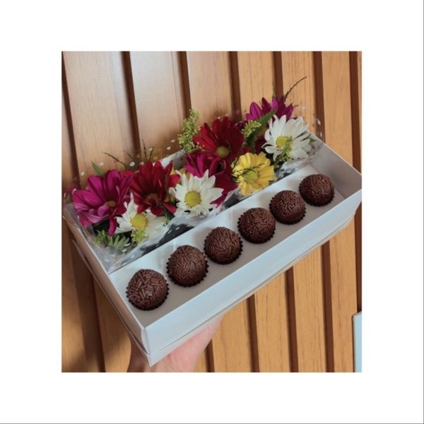 Box Floral Com Brigadeiro Gourmet 