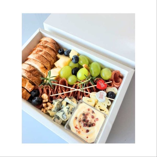 Box com Vinho Entre Flores e Sabores