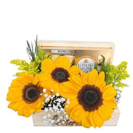 Imagem de Bau com Girassol e Ferrero Rocher