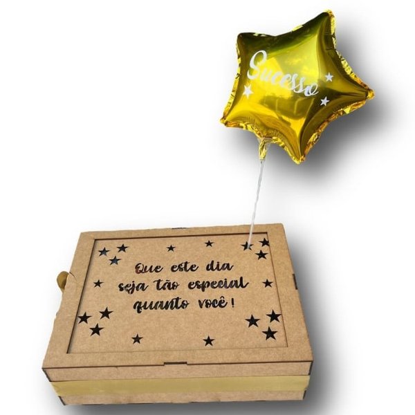 Cesta de Café da Manhã Caixa Feliz Aniversário