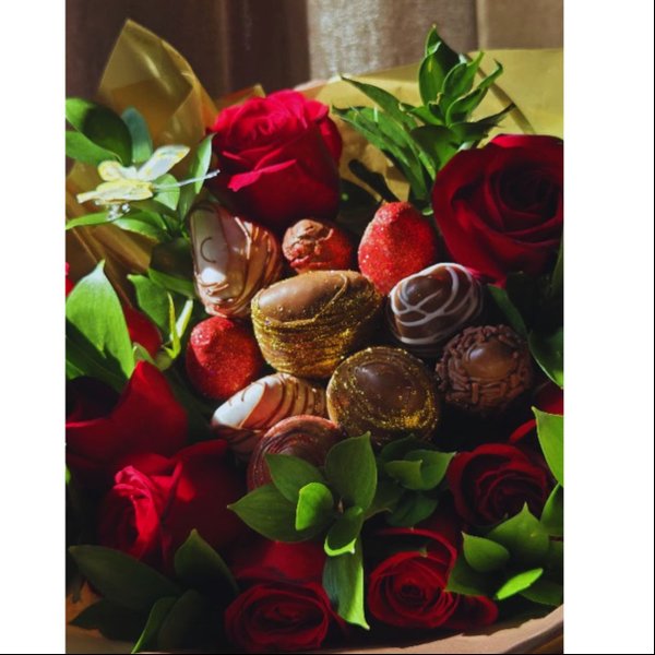 Buquet Évora Rosas e Morangos