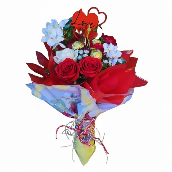 Buquê de Rosas Eternas com Bombons