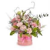 Arranjo Rosé em Caixa de Flores com Cravos