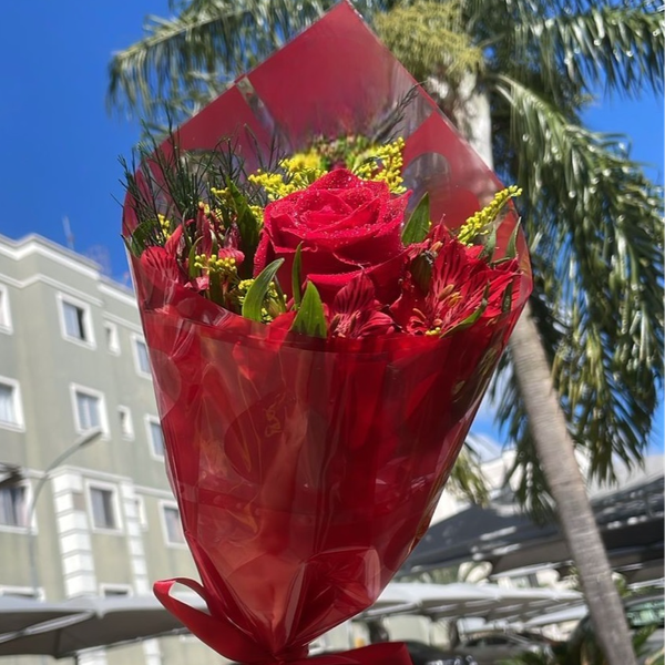 Ramalhete Rosa Solitária Premium