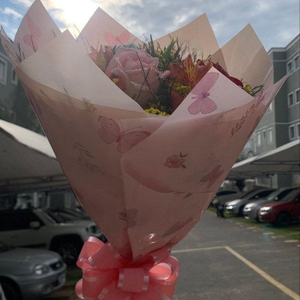 Mini Buquê Mix de Rosas Coloridas