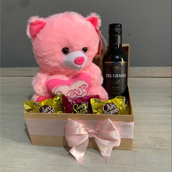 Box de Pelúcia com Vinho 
