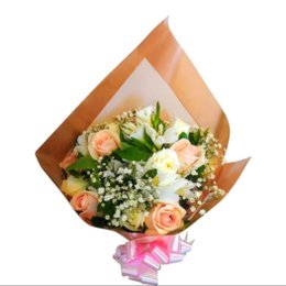 Imagem de Buquê de Rosas Chá e Branca