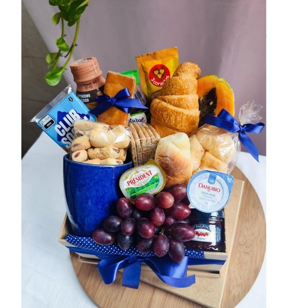 Cesta de Café da Manhã Afeto e Delícias