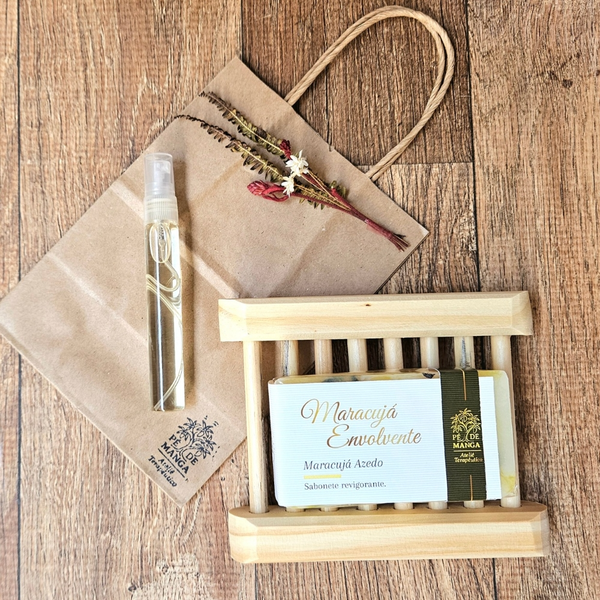 Kit Saboneteira, Sabonete Artesanal e Mini Homespray