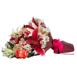 Imagem de Buquê de Lírios Rosa Pink, Lirios Brancos e Rosas