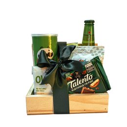 Imagem de Cesta de Cerveja com Petiscos no Baú