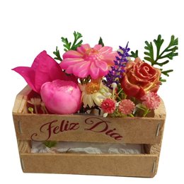 Imagem de Feliz Dia Mini Engradado Florido e Aromatizado 