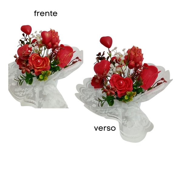 Arranjo Rosas e Corações de Velas e Cera
