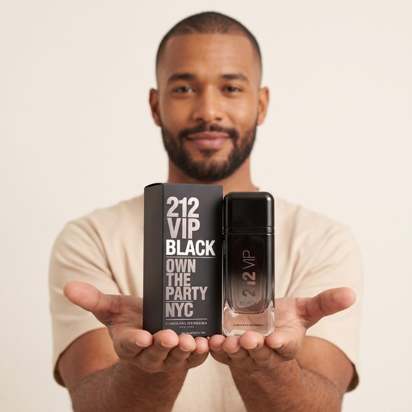Perfume Masculino CH 212 Vip Black EDP