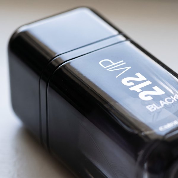 Perfume Masculino CH 212 Vip Black EDP