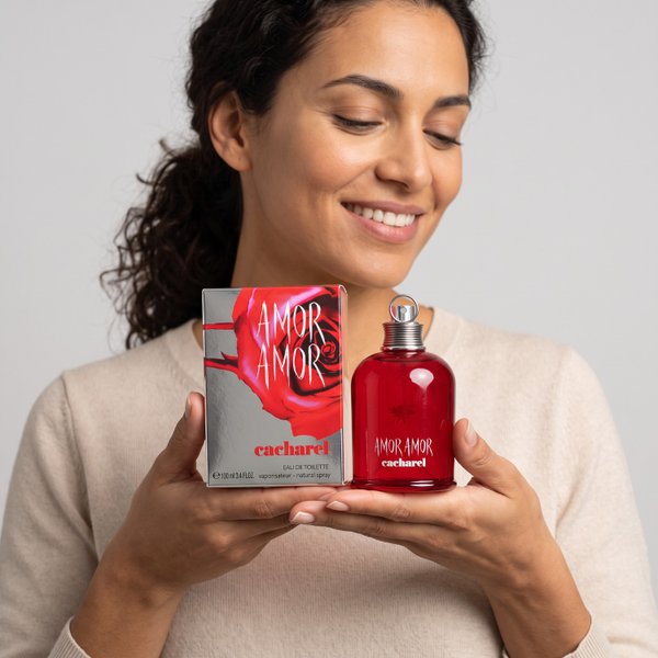 Perfume Feminino Amor Amor Cacharel EDT 100 ml
