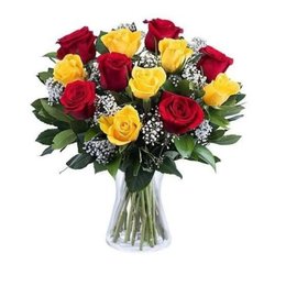 Imagem de Buque de Rosas Vermelhas e Rosas Amarelas no Vidro