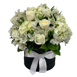 Imagem de Arranjo Mix de Flores Brancas