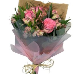 Imagem de Ramalhete Rosas e Astromélias Cor de Rosa 