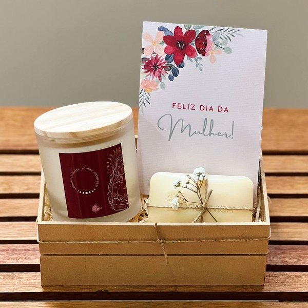 Kit Com Vela e Sabonete Perfumado Dia da Mulher