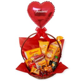 Imagem de Cesta de Café da Manhã com Balão Parabéns