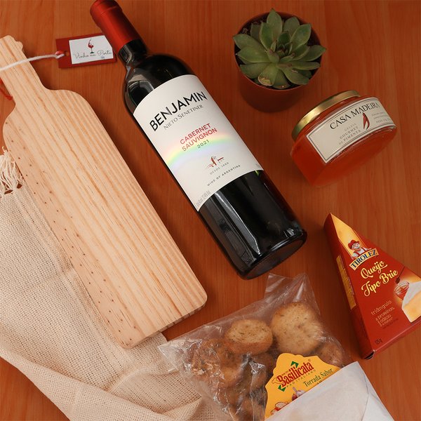 Cesta Vinho e Queijo 