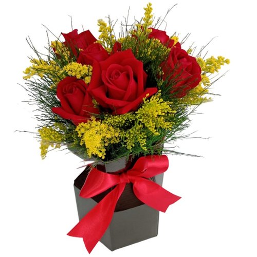Caixa Preta com 6 Rosas Vermelhas