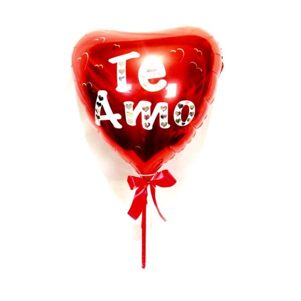Arranjo de rosas vermelhas com  balão e chocolate 