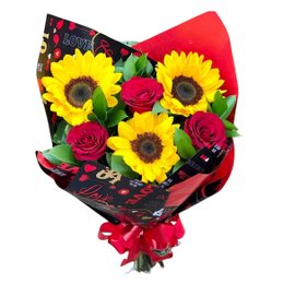 Imagem de Buquê Girassóis Rosas Love