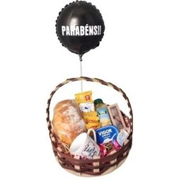 Imagem de Cesta de Café da Manhã Presente de Aniversário