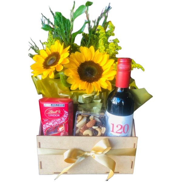 Cesta de Girassóis Com Vinho e Lindt