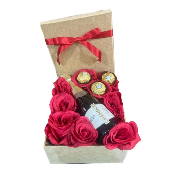 Caixa Surpresa de Rosas da Mamãe